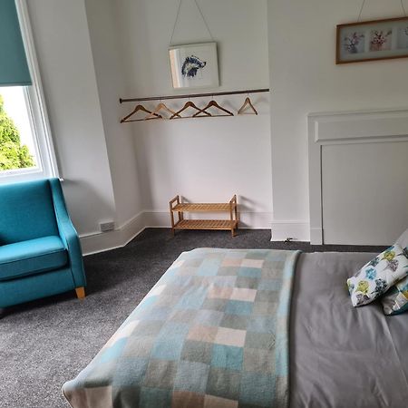 Gorgeous Sea View Apartment 5 Mins To The Beach St Leonards-on-Sea ภายนอก รูปภาพ
