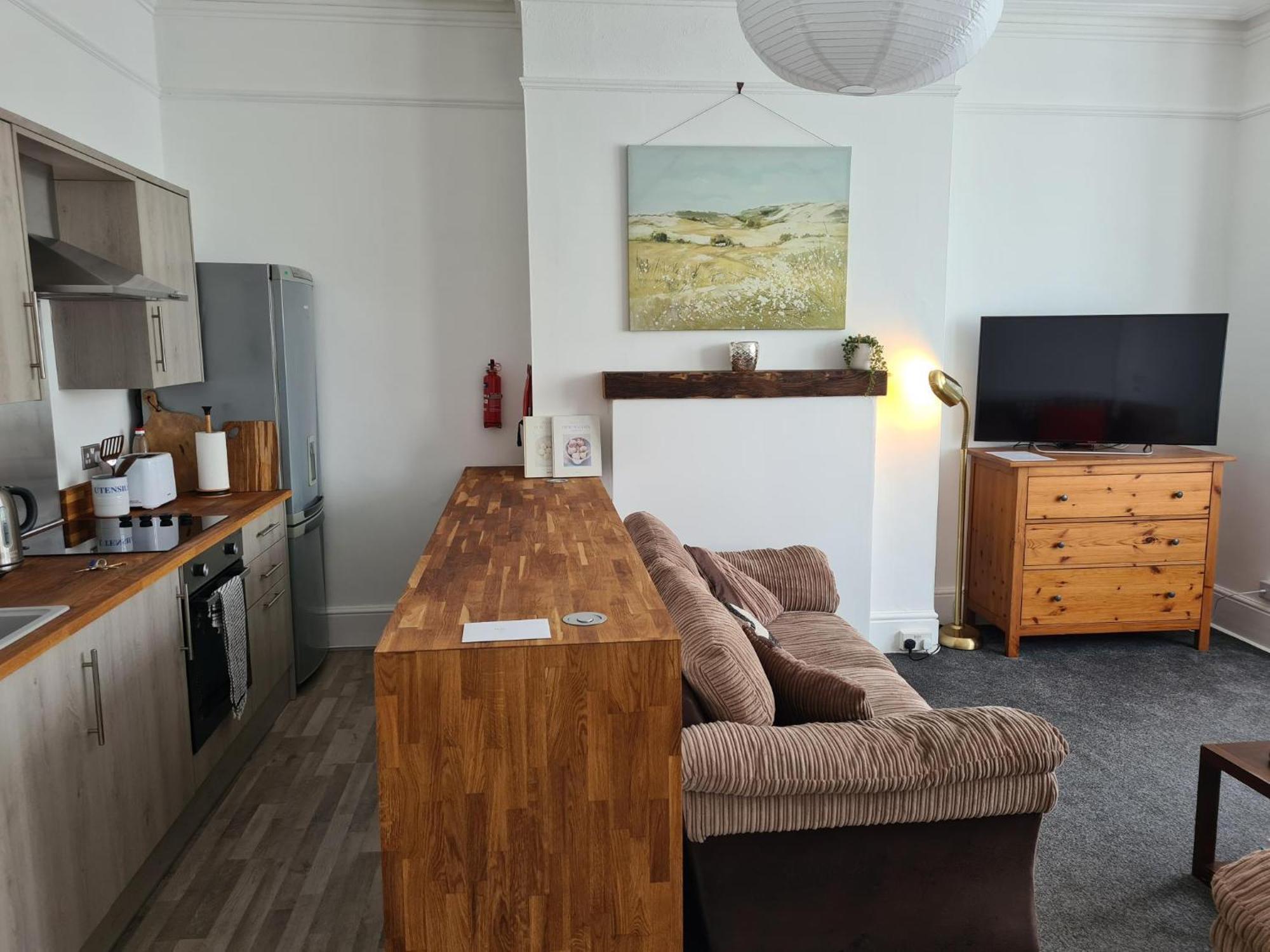 Gorgeous Sea View Apartment 5 Mins To The Beach St Leonards-on-Sea ภายนอก รูปภาพ